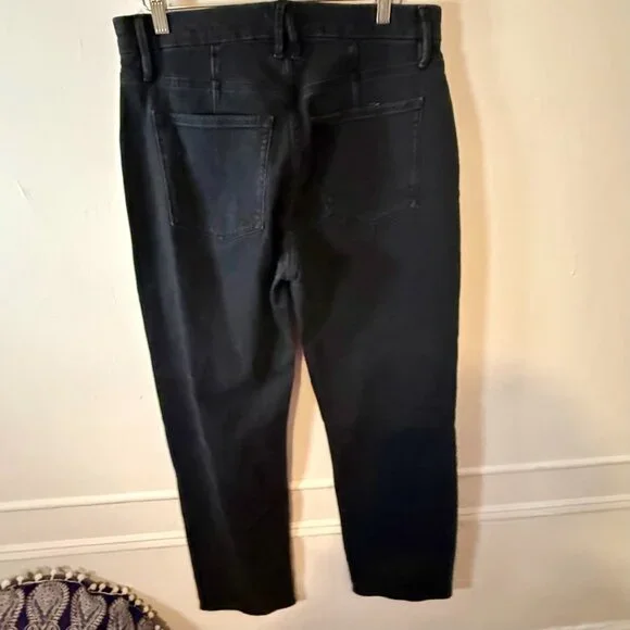 Good American Jeans in Size 6 In Color Black - Picture 7 of 9